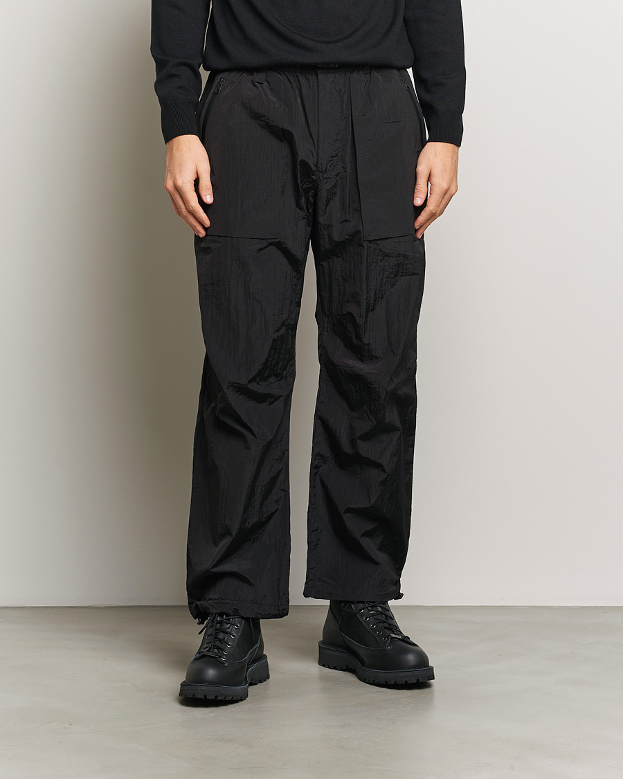 Mies | Housut | Woolrich | Ripstop Nylon Pants by Todd Snyder Black
