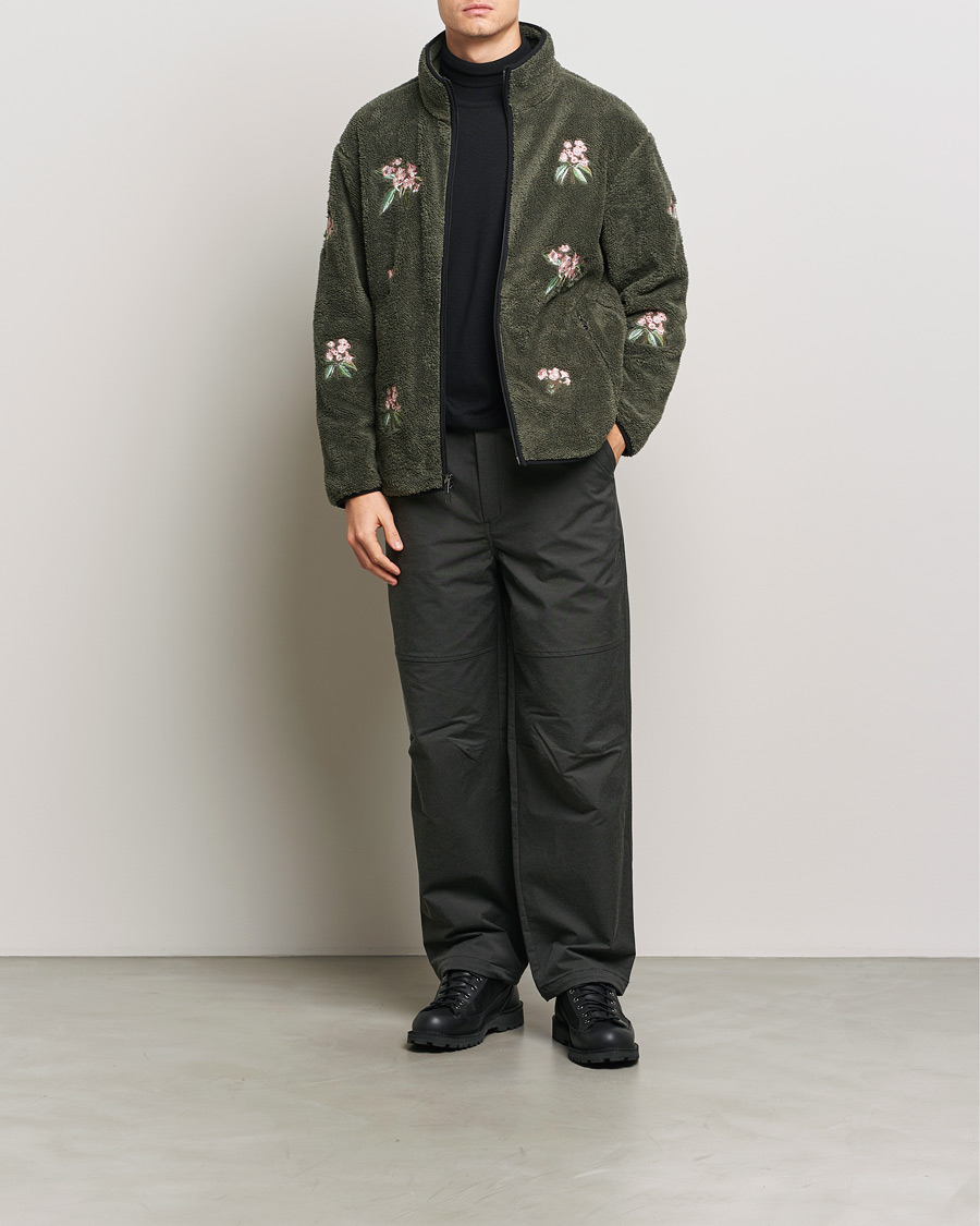 Mies | Puserot | Woolrich | Sherpa Fleece Full Zip by Todd Snyder Green