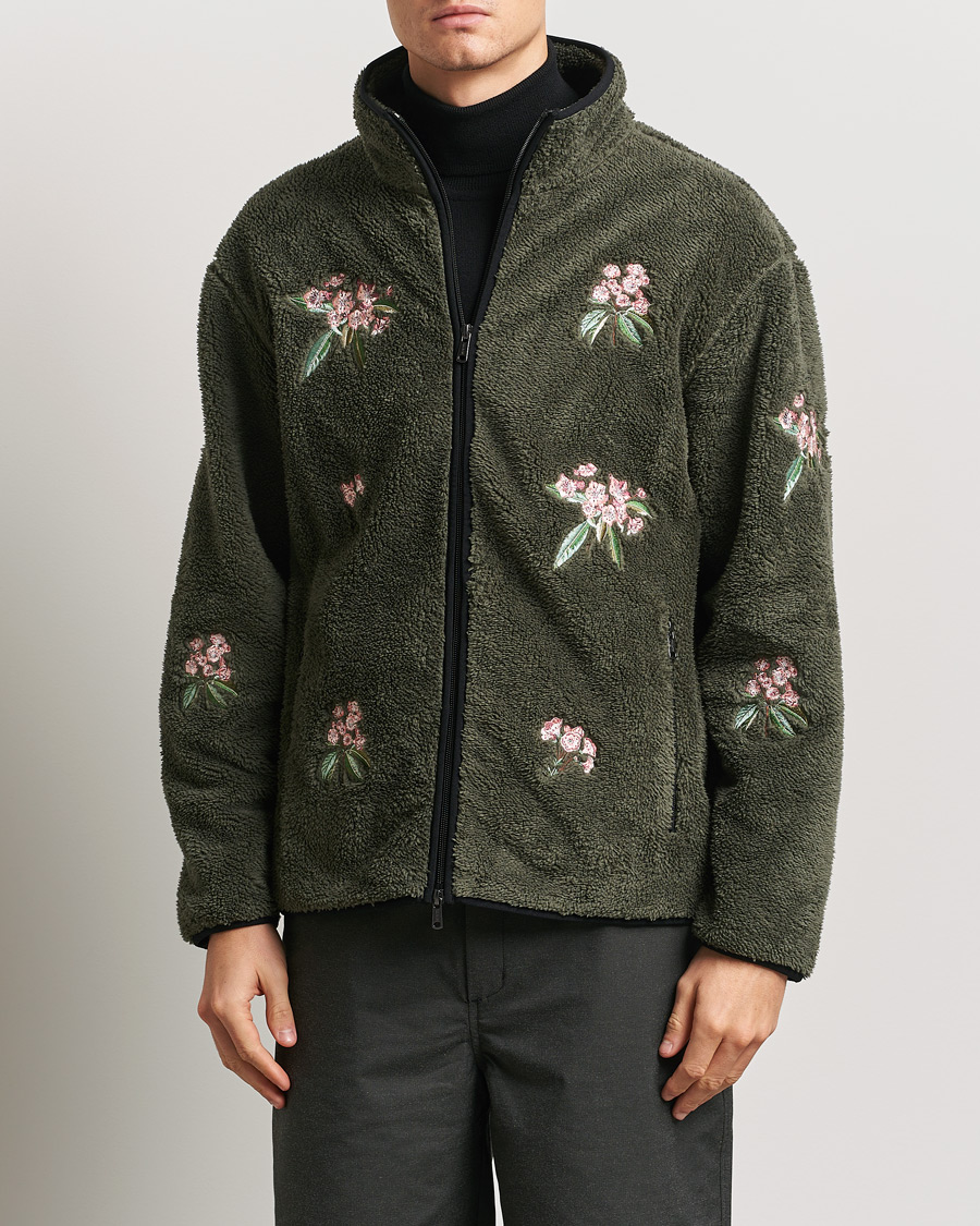 Mies | Puserot | Woolrich | Sherpa Fleece Full Zip by Todd Snyder Green