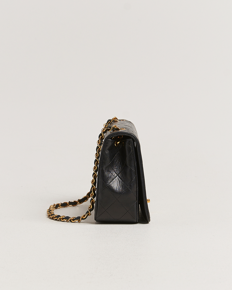 Mies | Chanel Pre-Owned Matelassé Single Full Flap Bag Black | Chanel Pre-Owned | Matelassé Single Full Flap Bag Black
