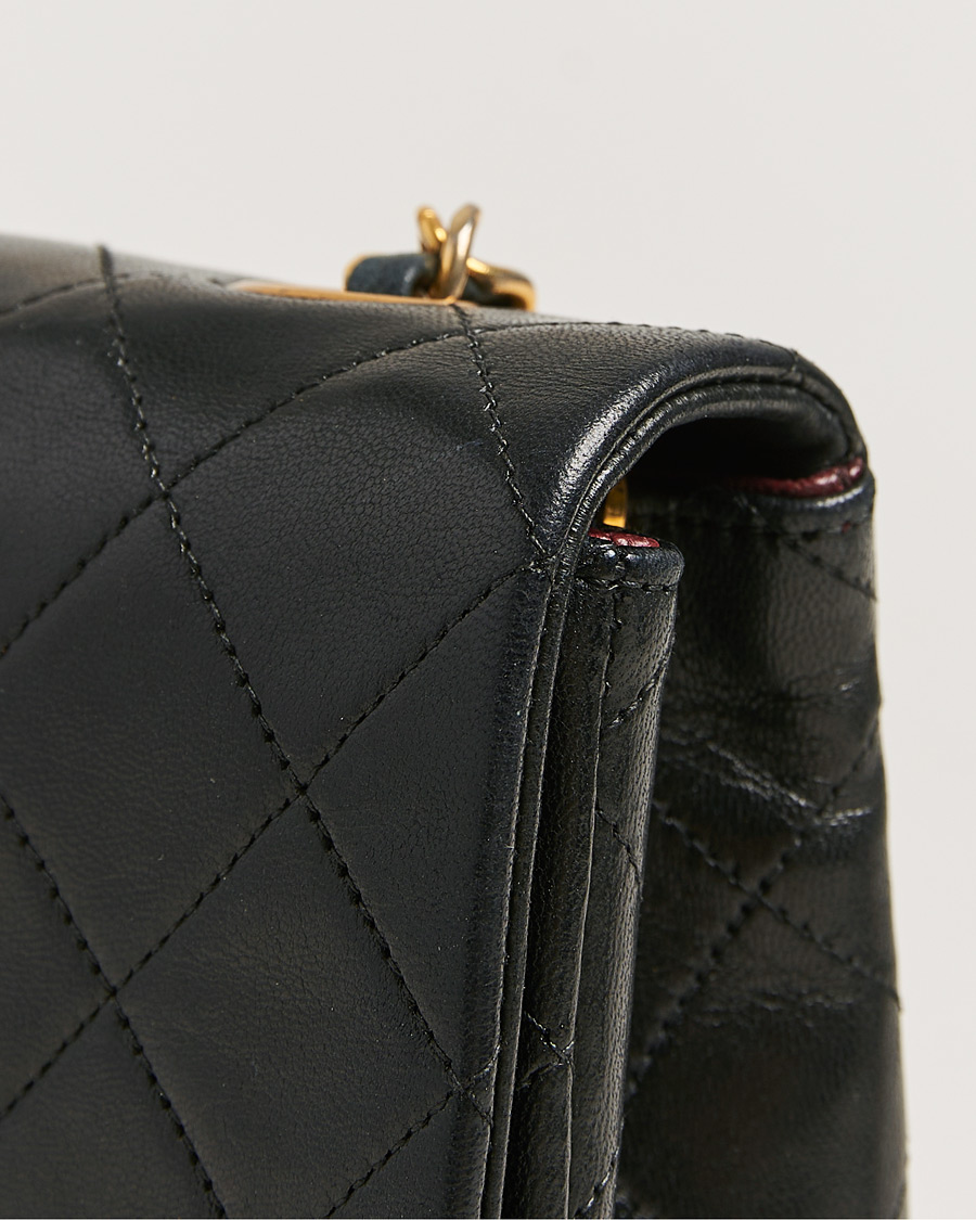Mies | Chanel Pre-Owned Matelassé Single Full Flap Bag Black | Chanel Pre-Owned | Matelassé Single Full Flap Bag Black