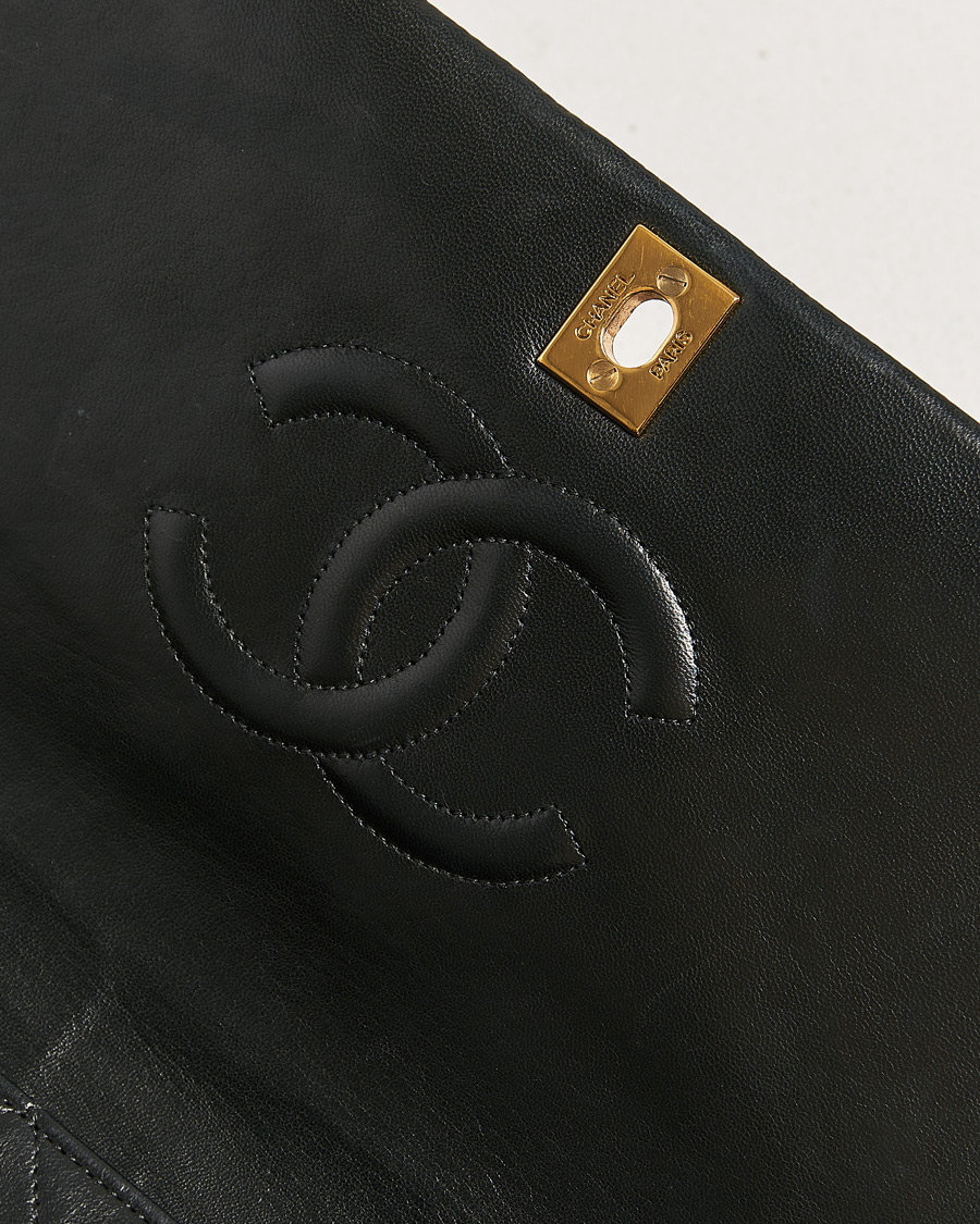 Mies | Chanel Pre-Owned Matelassé Single Full Flap Bag Black | Chanel Pre-Owned | Matelassé Single Full Flap Bag Black