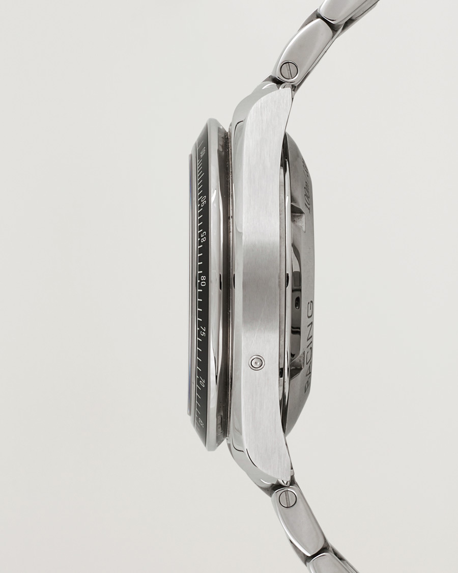 Mies | Omega Pre-Owned Speedmaster Racing | Omega Pre-Owned | Speedmaster Racing