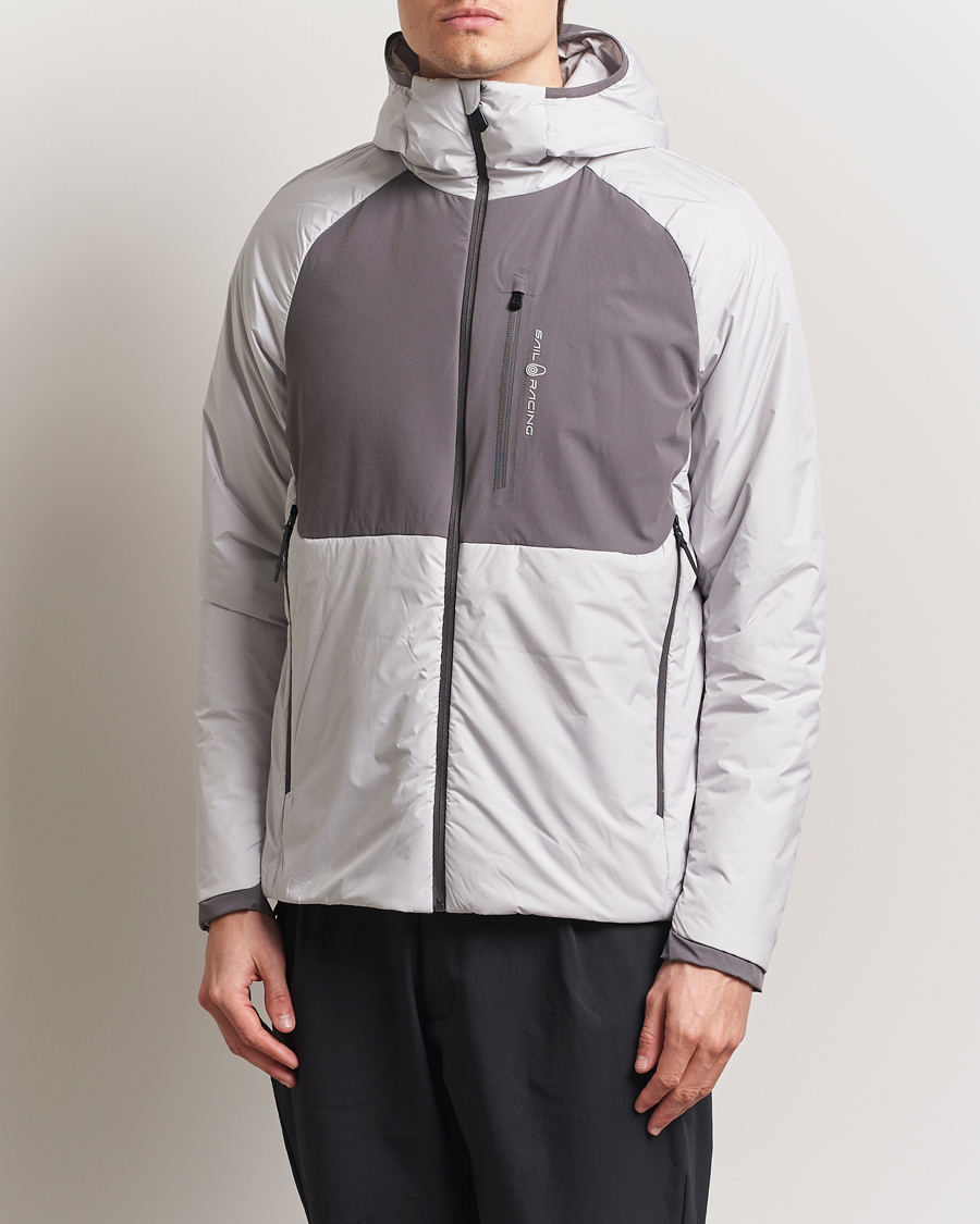 Mies | Takit | Sail Racing | Amplitude Primaloft Hooded Jacket Grey