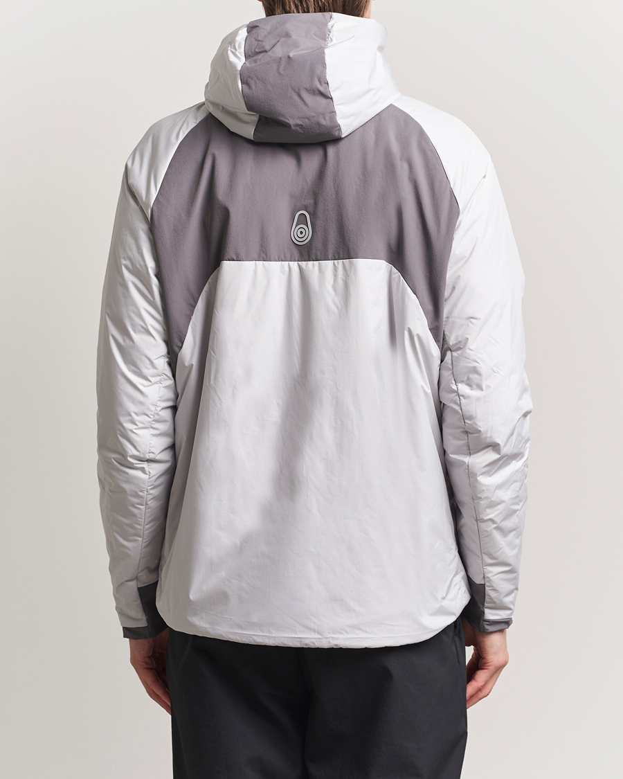 Mies | Takit | Sail Racing | Amplitude Primaloft Hooded Jacket Grey