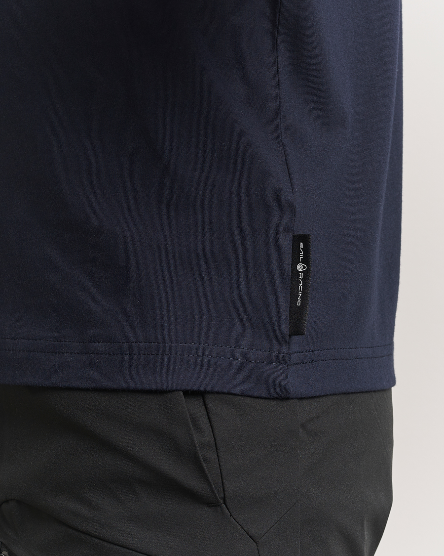 Mies | T-paidat | Sail Racing | Bowman Crew Neck T-Shirt Dark Navy