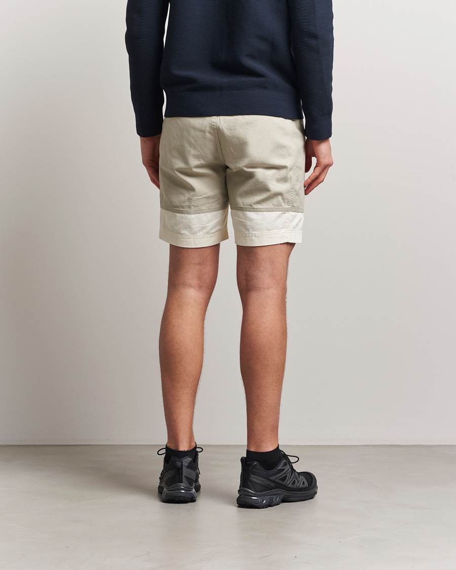 Mies | Shortsit | Sail Racing | Breeze Cotton Twill Blocked Shorts Off White