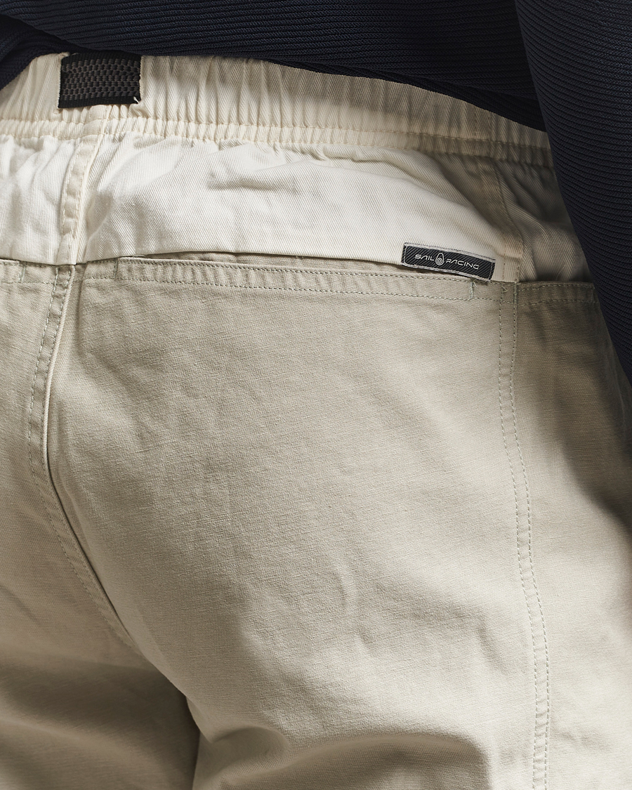 Mies | Shortsit | Sail Racing | Breeze Cotton Twill Blocked Shorts Off White