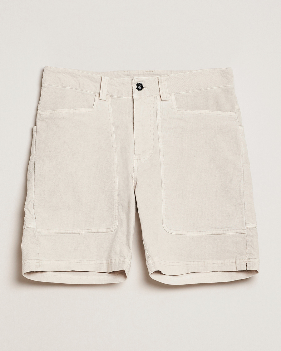 Mies | Shortsit | Sail Racing | Grinder Corduroy Shorts Sand