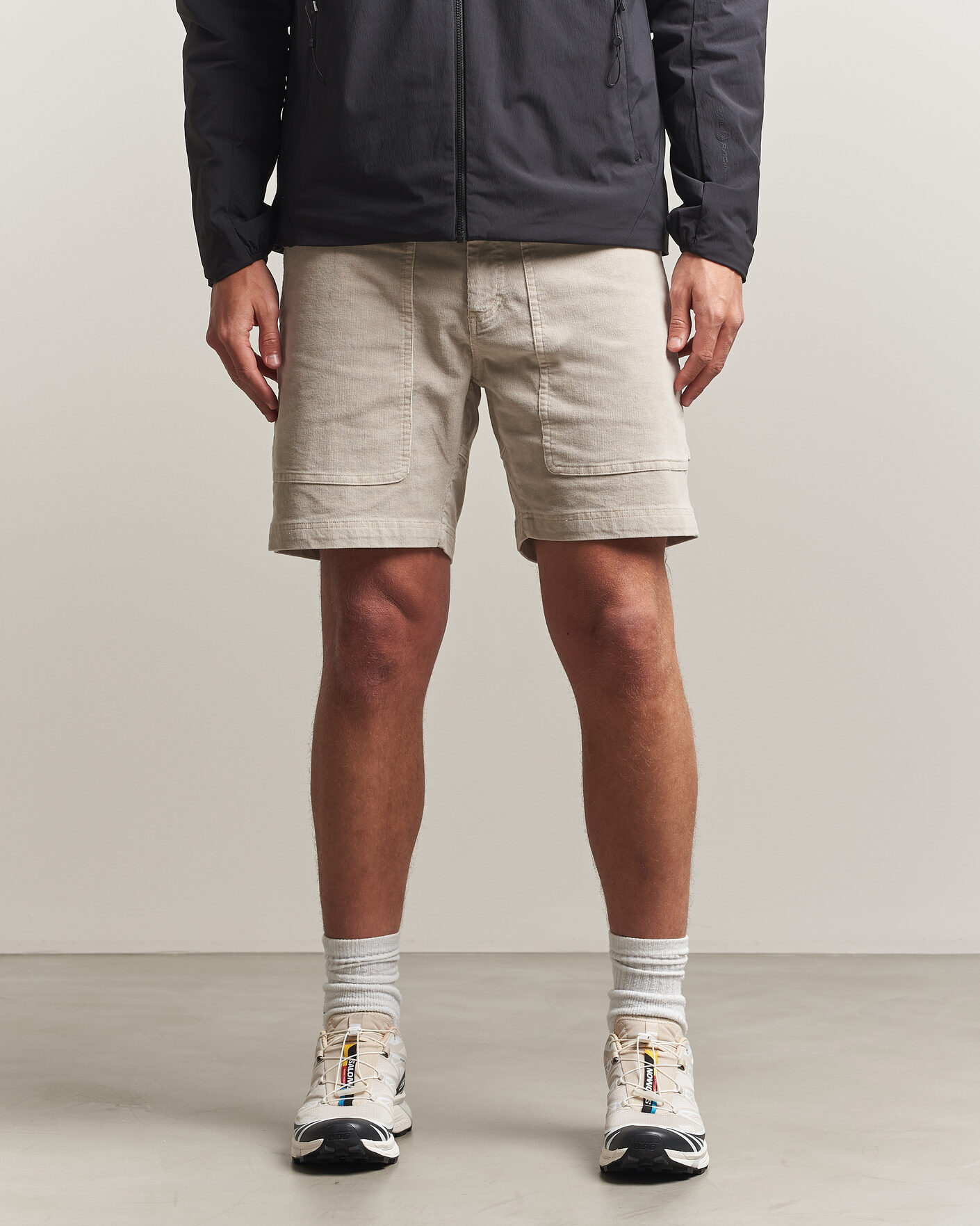 Mies | Shortsit | Sail Racing | Grinder Corduroy Shorts Sand