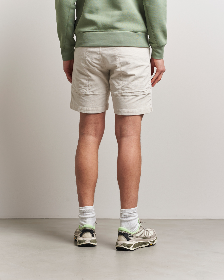 Mies | Shortsit | Sail Racing | Grinder Corduroy Shorts Sand