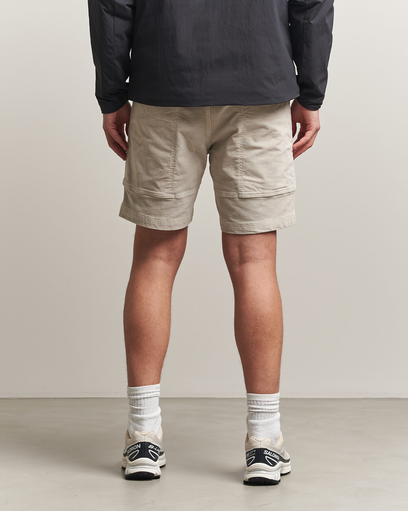 Mies | Shortsit | Sail Racing | Grinder Corduroy Shorts Sand