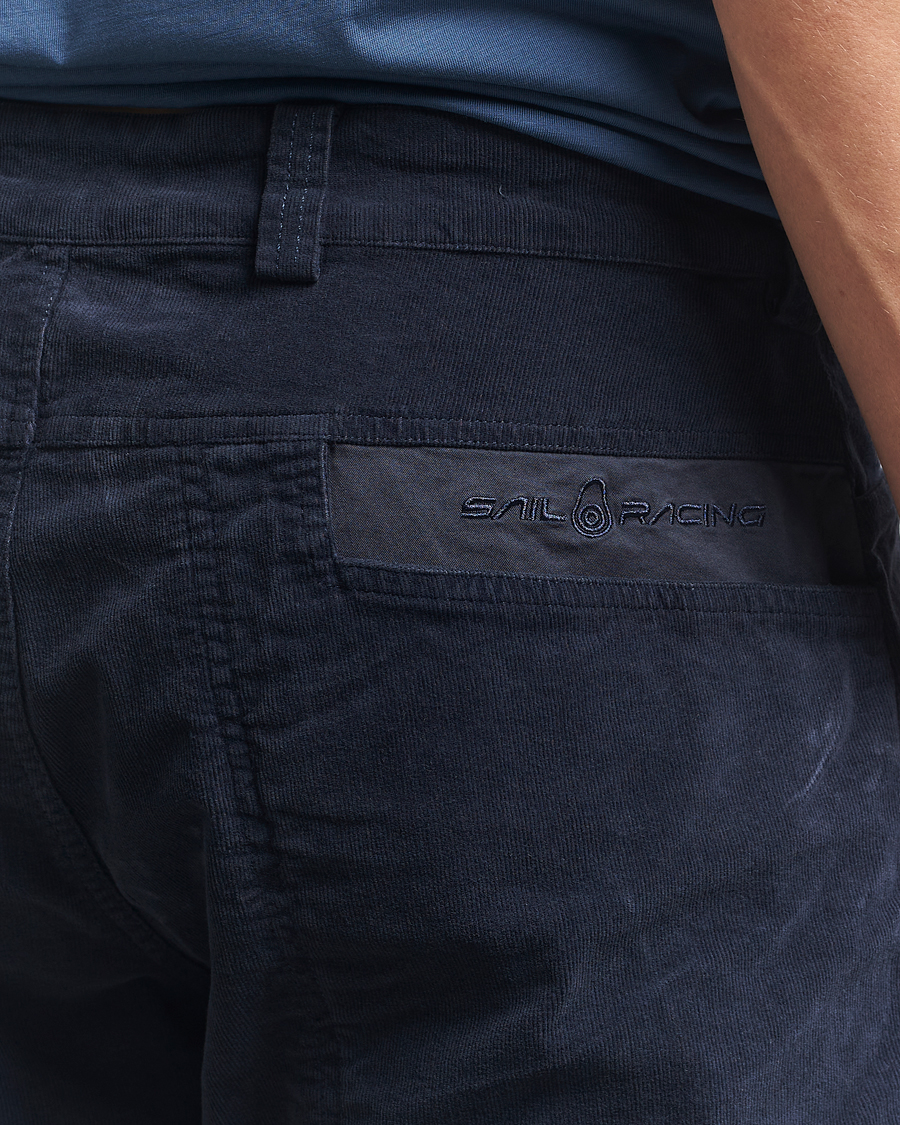 Mies | Shortsit | Sail Racing | Grinder Corduroy Shorts Dark Navy