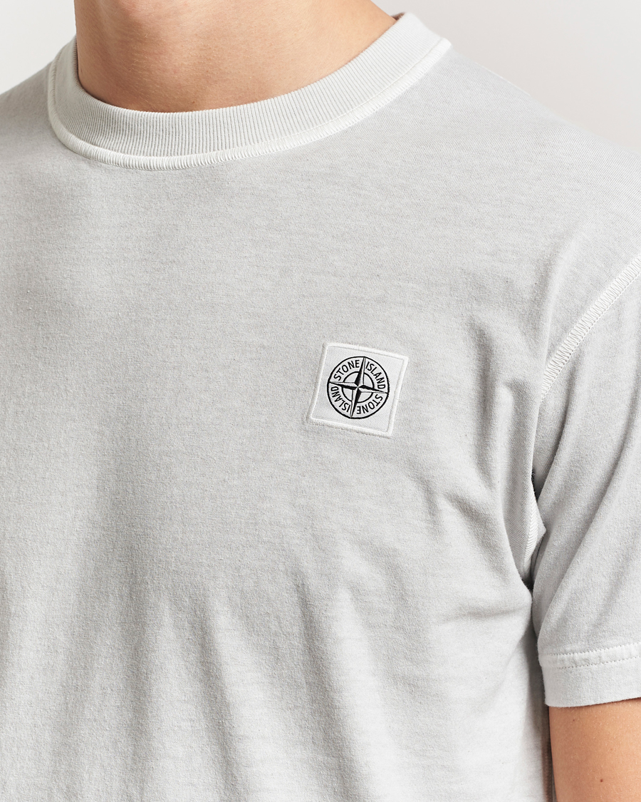 Mies | T-paidat | Stone Island | Organic Cotton Fissato Effect T-Shirt Pearl Grey