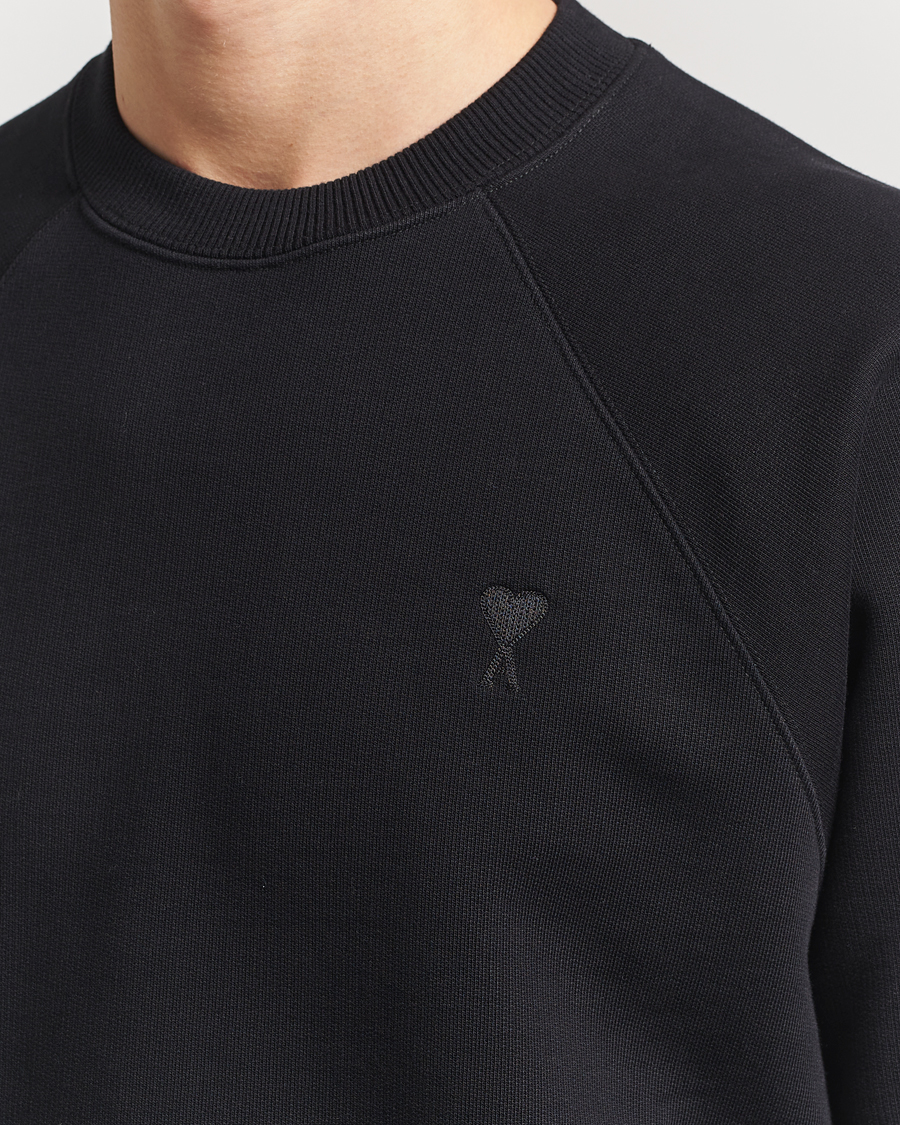 Mies | Puserot | AMI | Tonal Heart Logo Sweatshirt Black