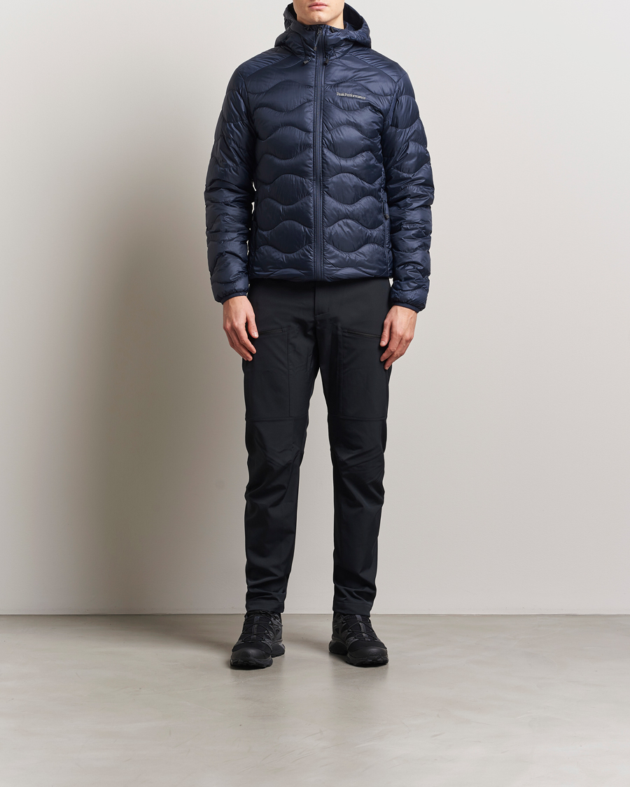 Mies | Takit | Peak Performance | Helium Down Hooded Jacket Blue Shadow