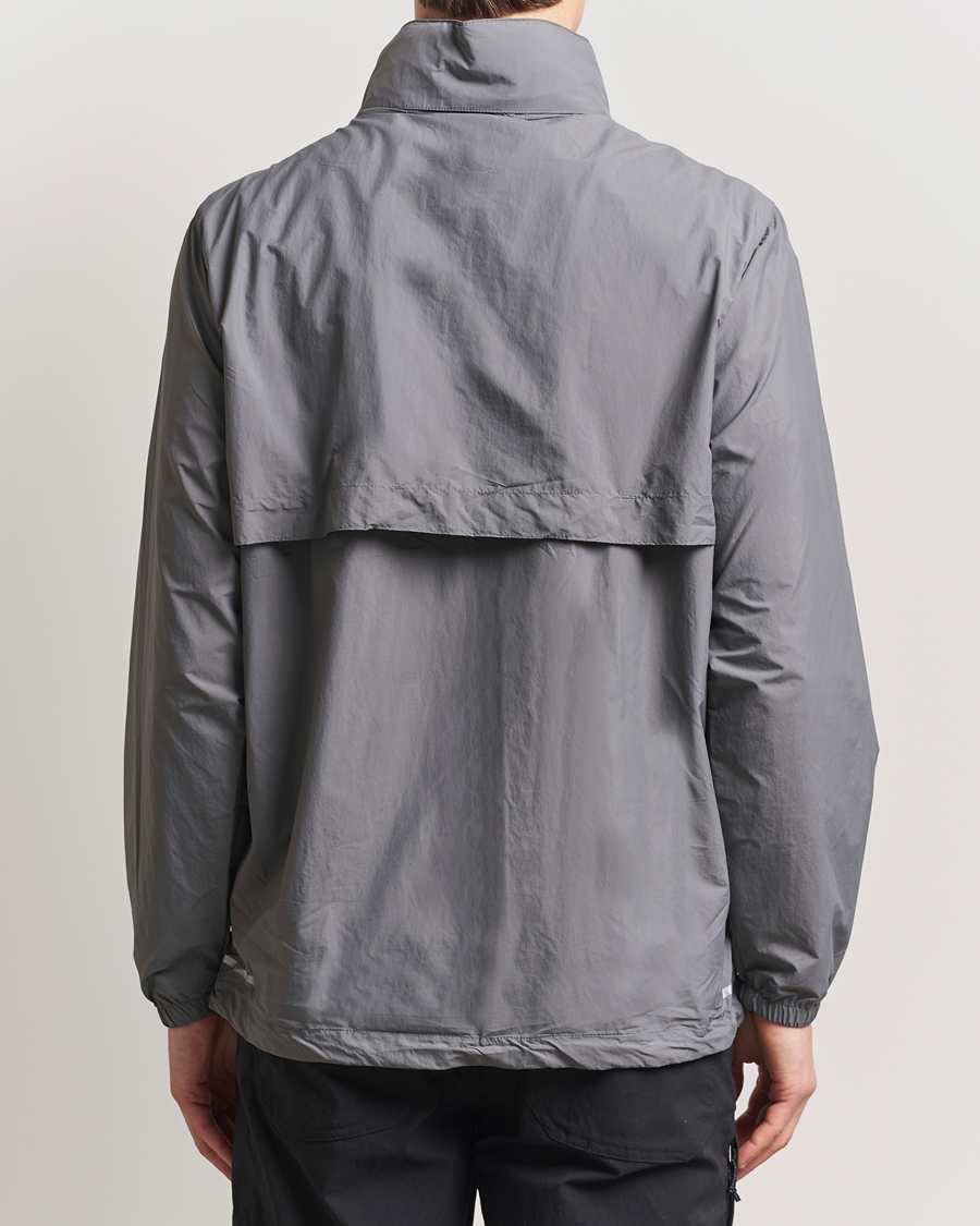 Mies | Takit | Columbia | Loop Basin Windbreaker City Grey