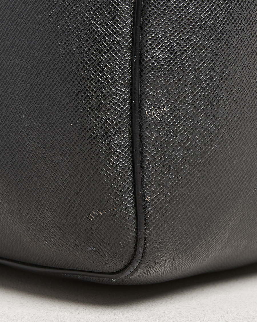 Mies | Louis Vuitton Pre-Owned Neo Kendall PM Bag Taiga Black | Louis Vuitton Pre-Owned | Neo Kendall PM Bag Taiga Black