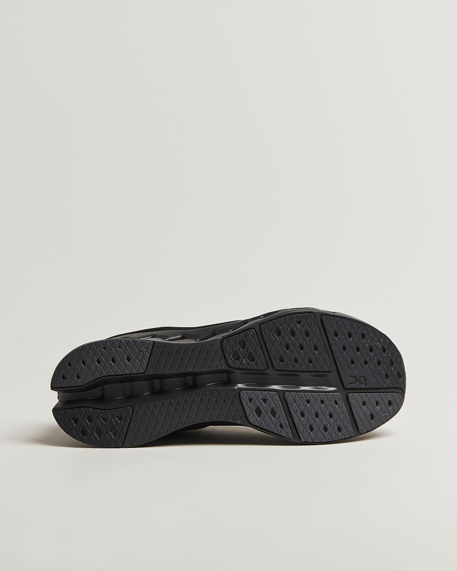 Mies | On Cloudsurfer 2 Black/Black | On | Cloudsurfer 2 Black/Black
