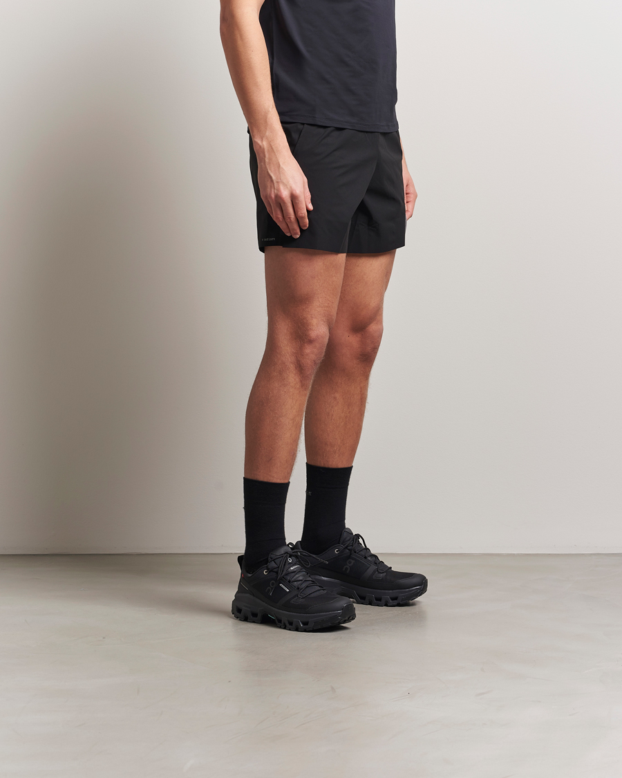 Mies | On Cloudrock Low Black/Black | On | Cloudrock Low Black/Black