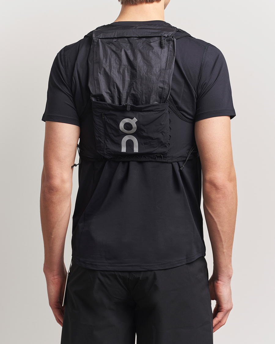 Mies | On Ultra Vest 10L Black | On | Ultra Vest 10L Black