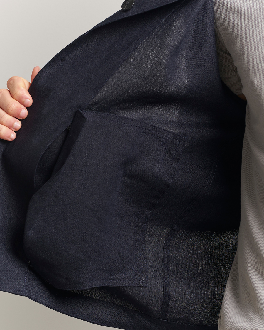 Mies | Kauluspaidat | Tiger of Sweden | Barnaby Linen Overshirt Midnight Blue