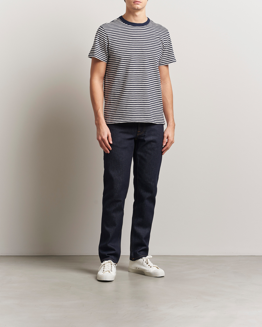 Mies | T-paidat | Nudie Jeans | Roy Striped Slub T-Shirt Blue/Off White