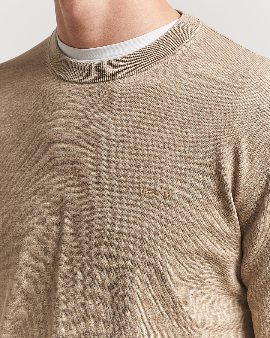 Mies | Puserot | GANT | Sunfaded Crew Neck Sweater Dry Sand