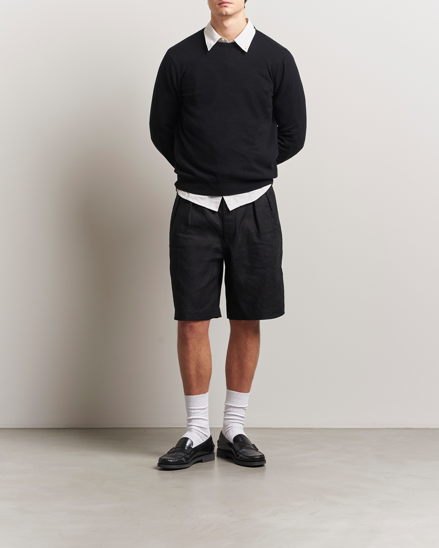 Mies | Shortsit | Sunflower | Pleated Linen Shorts Black