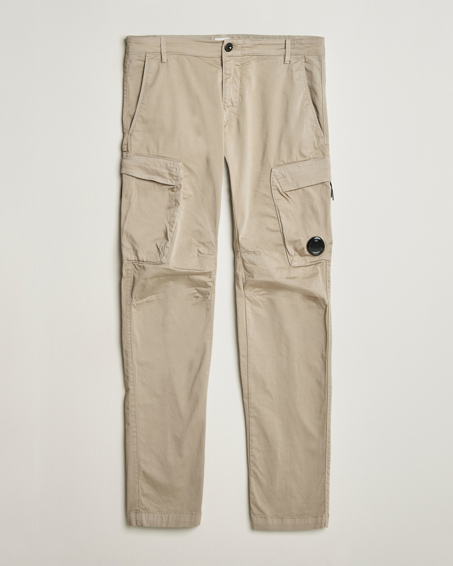Mies | Housut | C.P. Company | Satin Stretch Cargo Pants Beige