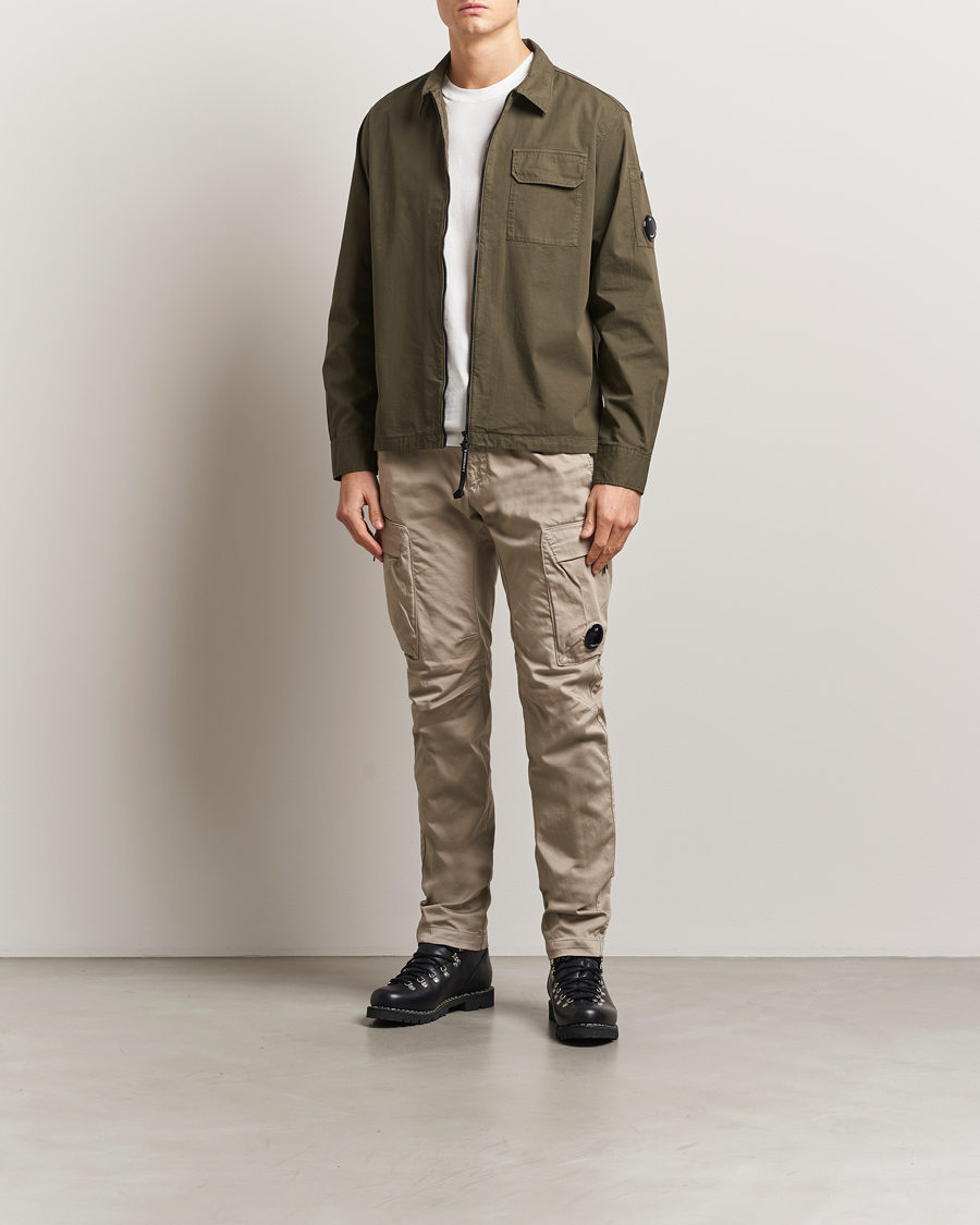 Mies | Housut | C.P. Company | Satin Stretch Cargo Pants Beige