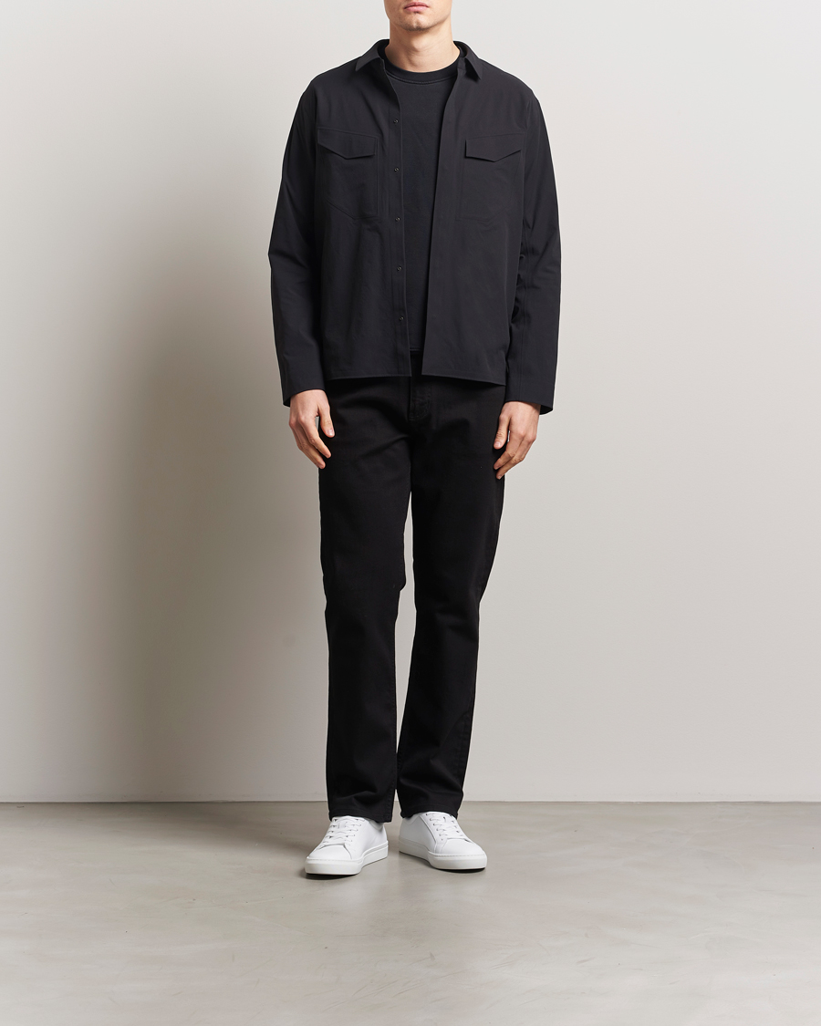 Mies | Farkut | J.Lindeberg | Cody Reg Jeans Stay Black