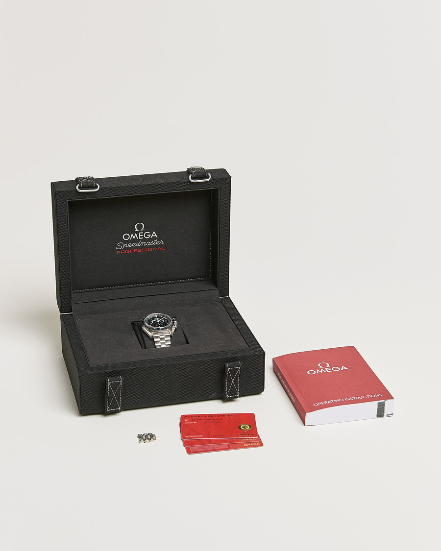 Mies | Omega Pre-Owned Speedmaster Professional | Omega Pre-Owned | Speedmaster Professional