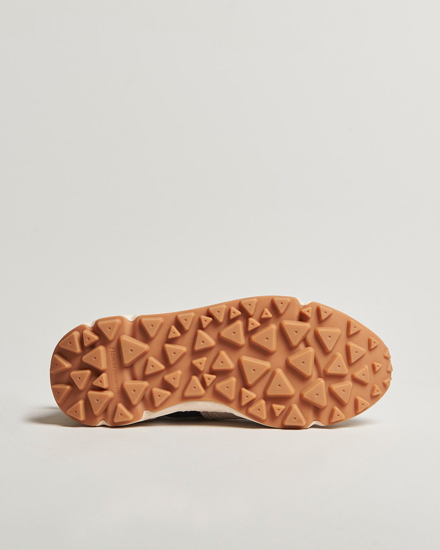 Mies | Tennarit | Flower Mountain | Yamano 3 Suede/Nylon Sneaker Beige