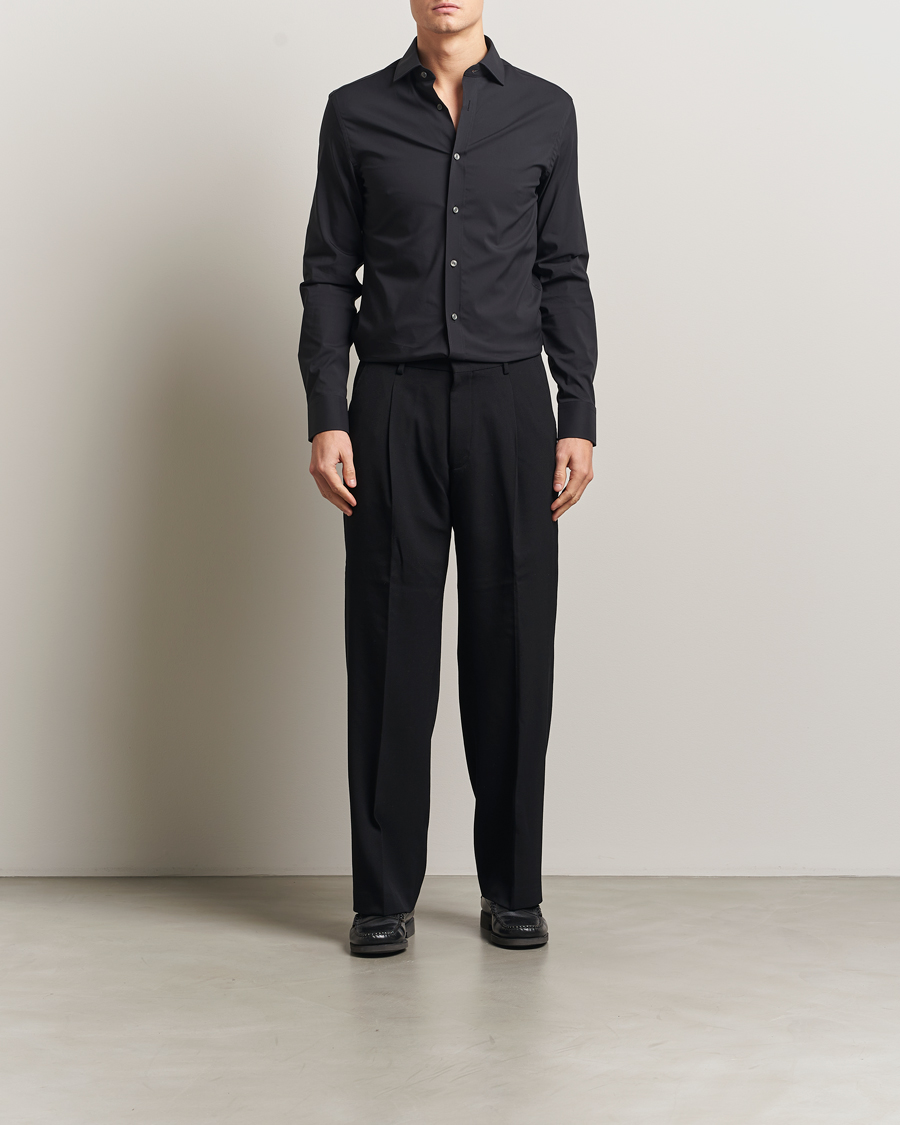Mies | Kauluspaidat | Tiger of Sweden | Adley Slim Fit Cut Away Shirt Black