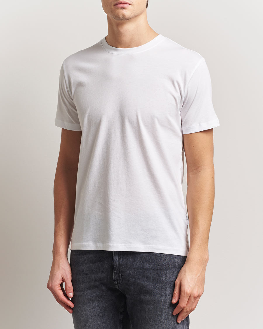 Mies | T-paidat | Tiger of Sweden | Dillan Crew Neck T-Shirt White