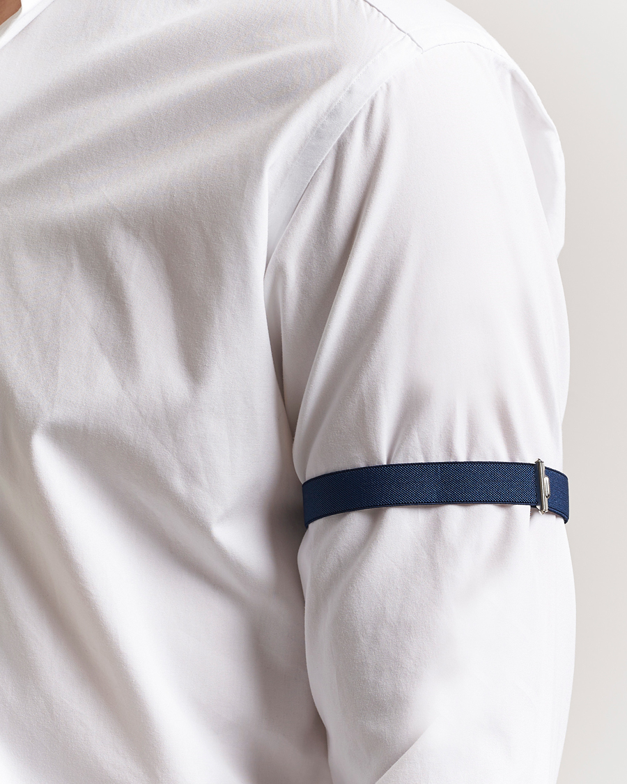 Mies | Korut | Amanda Christensen | Shirt Sleeve Holder Navy