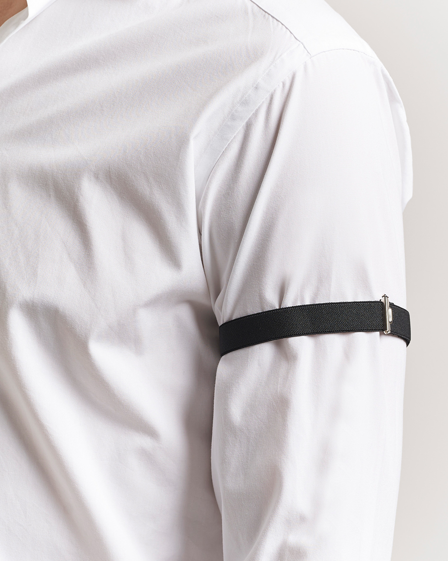 Mies | Korut | Amanda Christensen | Shirt Sleeve Holder Black