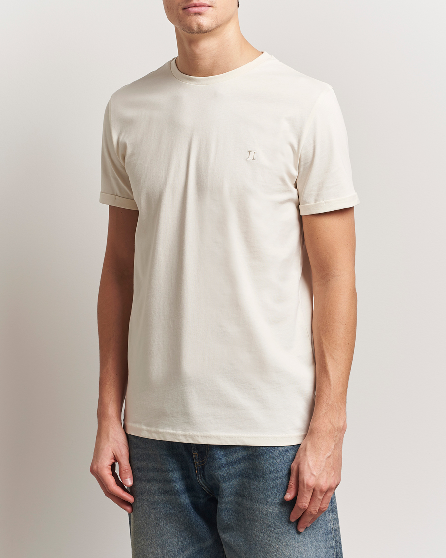 Mies | T-paidat | LES DEUX | Nørregaard Tonal T-Shirt Ivory