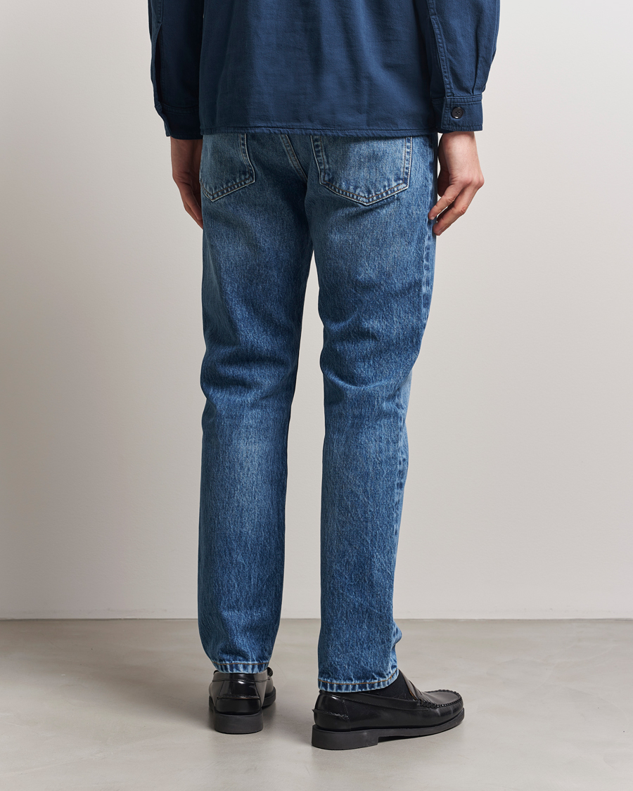 Mies | Farkut | Jeanerica | TM005 Tapered Jeans Ring Spun Mid Blue