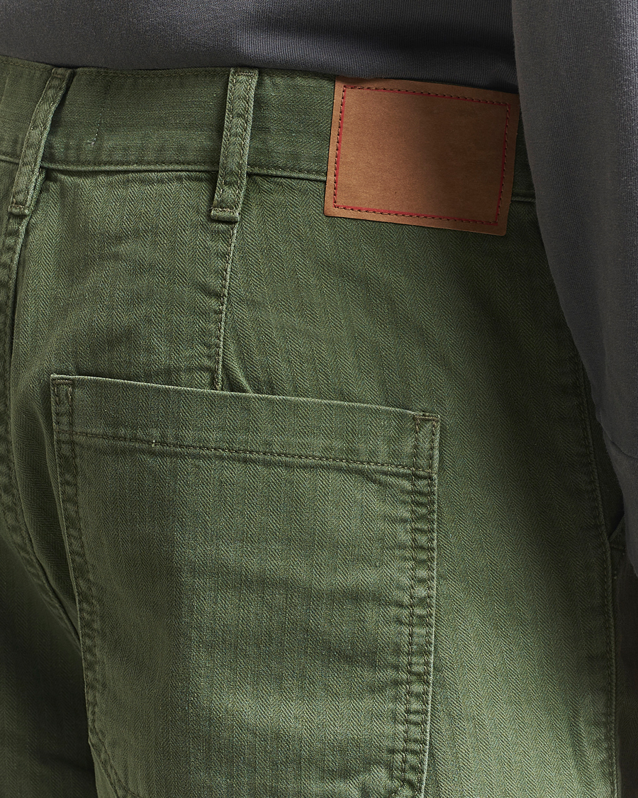 Mies | Shortsit | Jeanerica | GM011 Genua Worker Chino Shorts Chevron Green