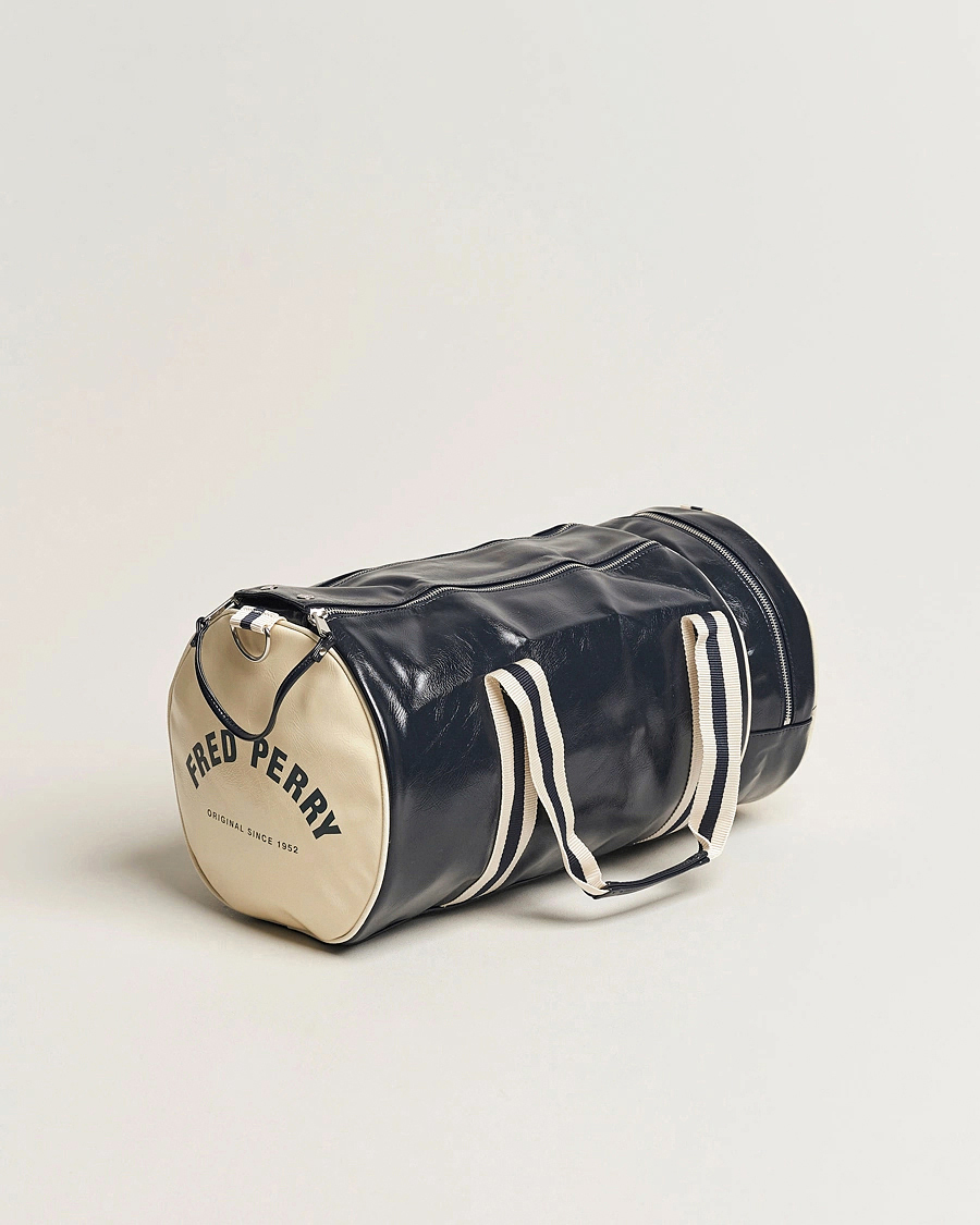 Mies | Laukut | Fred Perry | Classic Barrel Bag Navy/Ecru
