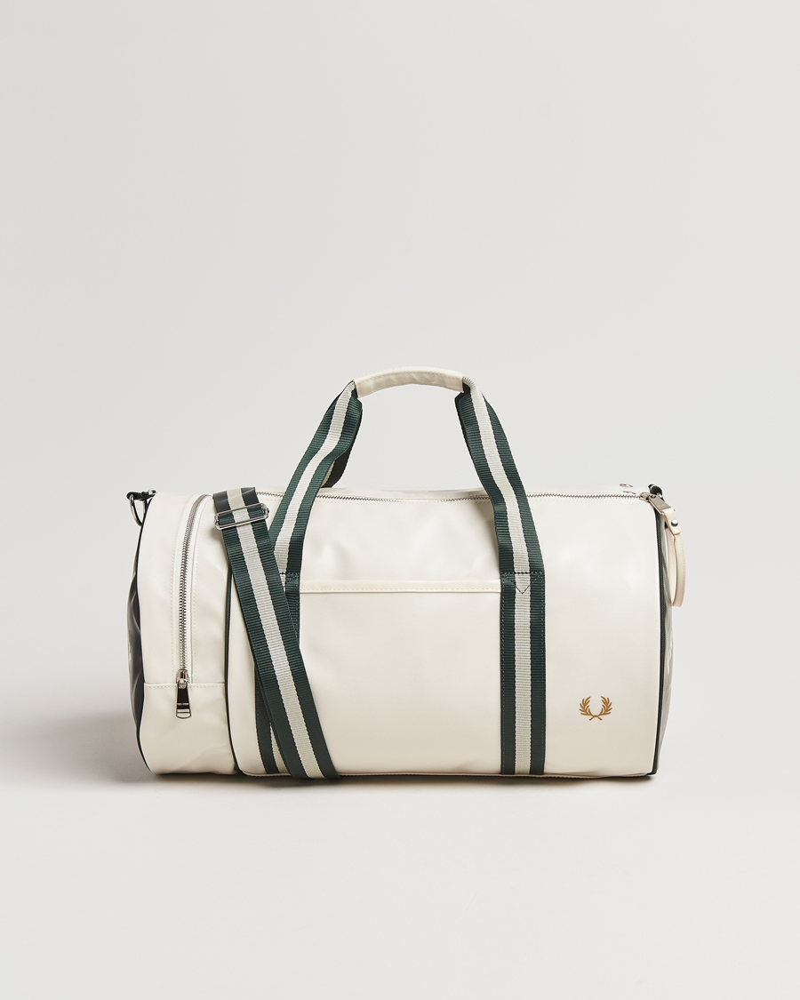 Mies | Fred Perry Classic Barrel Bag Snow White/Court Green | Fred Perry | Classic Barrel Bag Snow White/Court Green