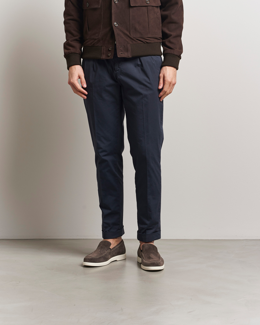 Mies | Loaferit | Loake Shoemakers | Tuscany Suede Loafer Anthracite