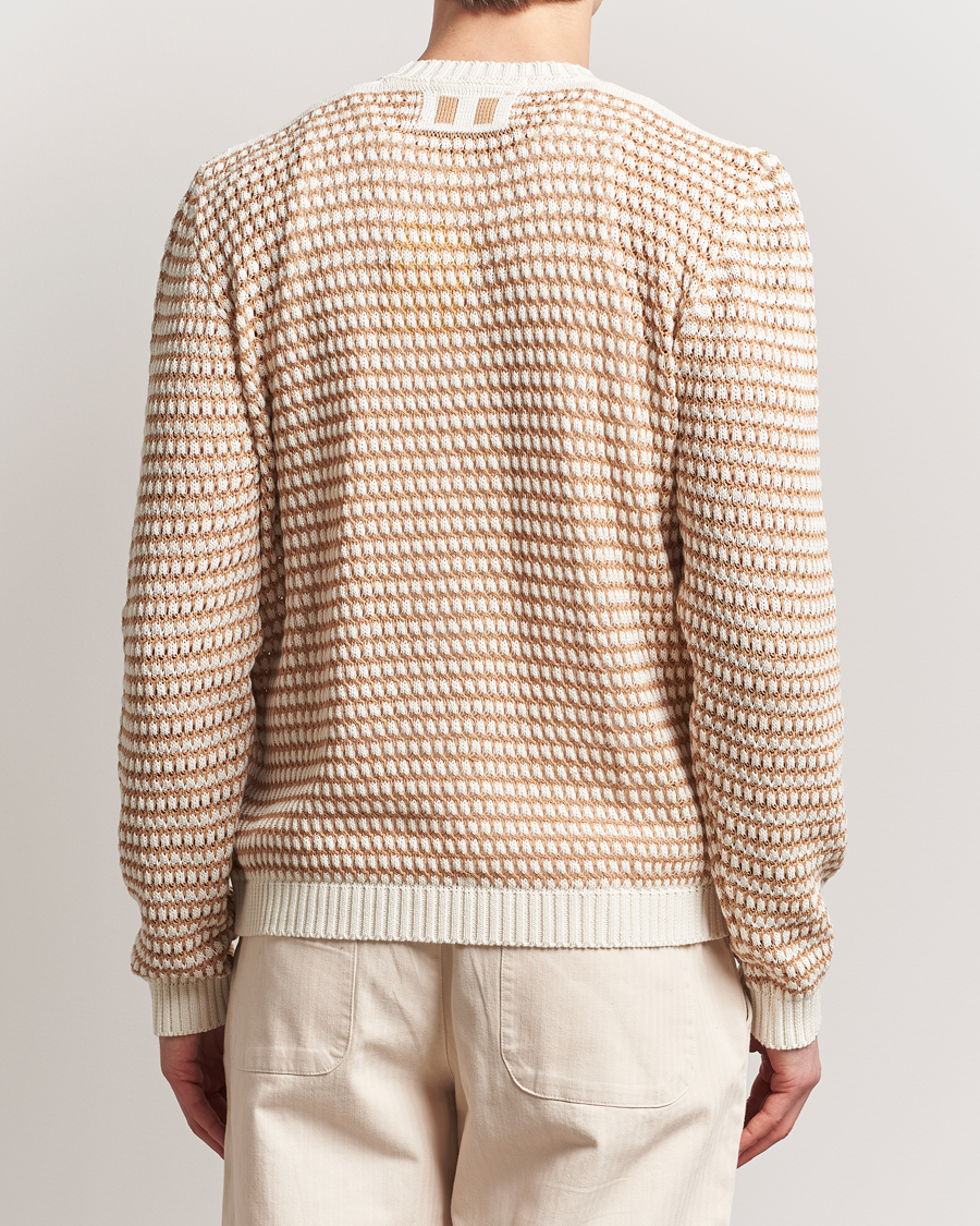 Mies | Puserot | Peregrine | Island Crochet Knitted Jumper White