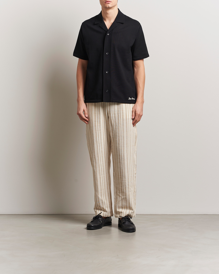 Mies | Kauluspaidat | LES DEUX | Geoffery Short Sleeve Knitted Shirt Black