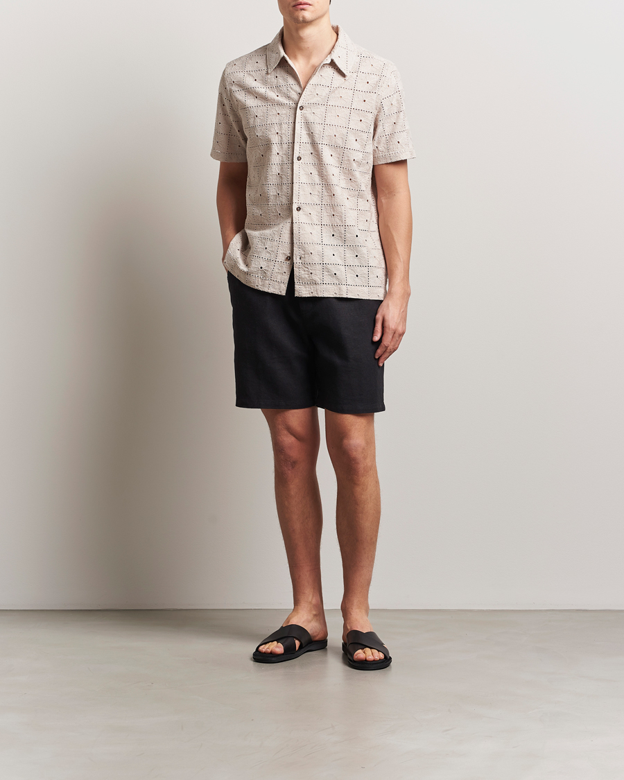 Mies | Kauluspaidat | LES DEUX | Hector Anglaise Short Sleeve Shirt Light Sand