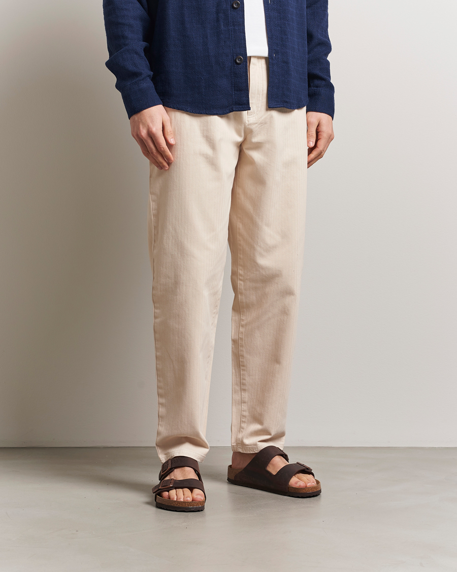 Mies | Housut | LES DEUX | Cody Cotton Herringbone Pants Ivory