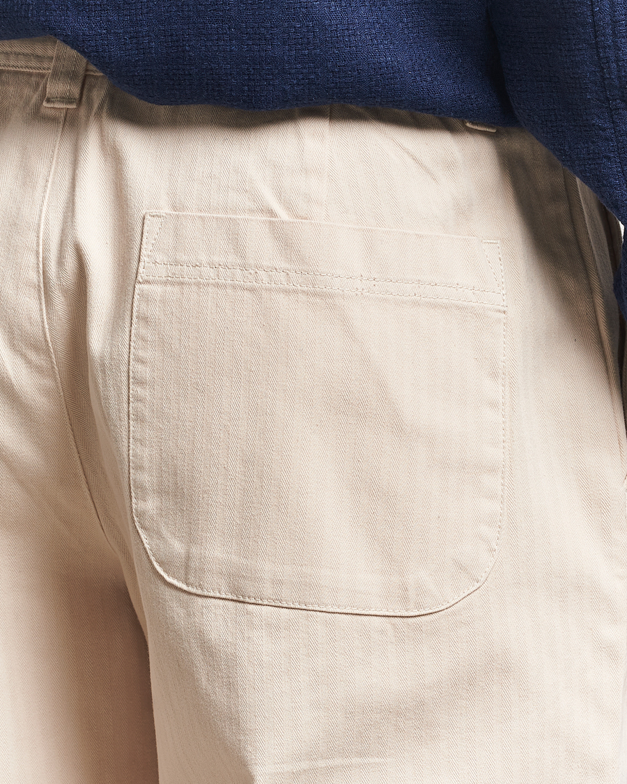 Mies | Housut | LES DEUX | Cody Cotton Herringbone Pants Ivory