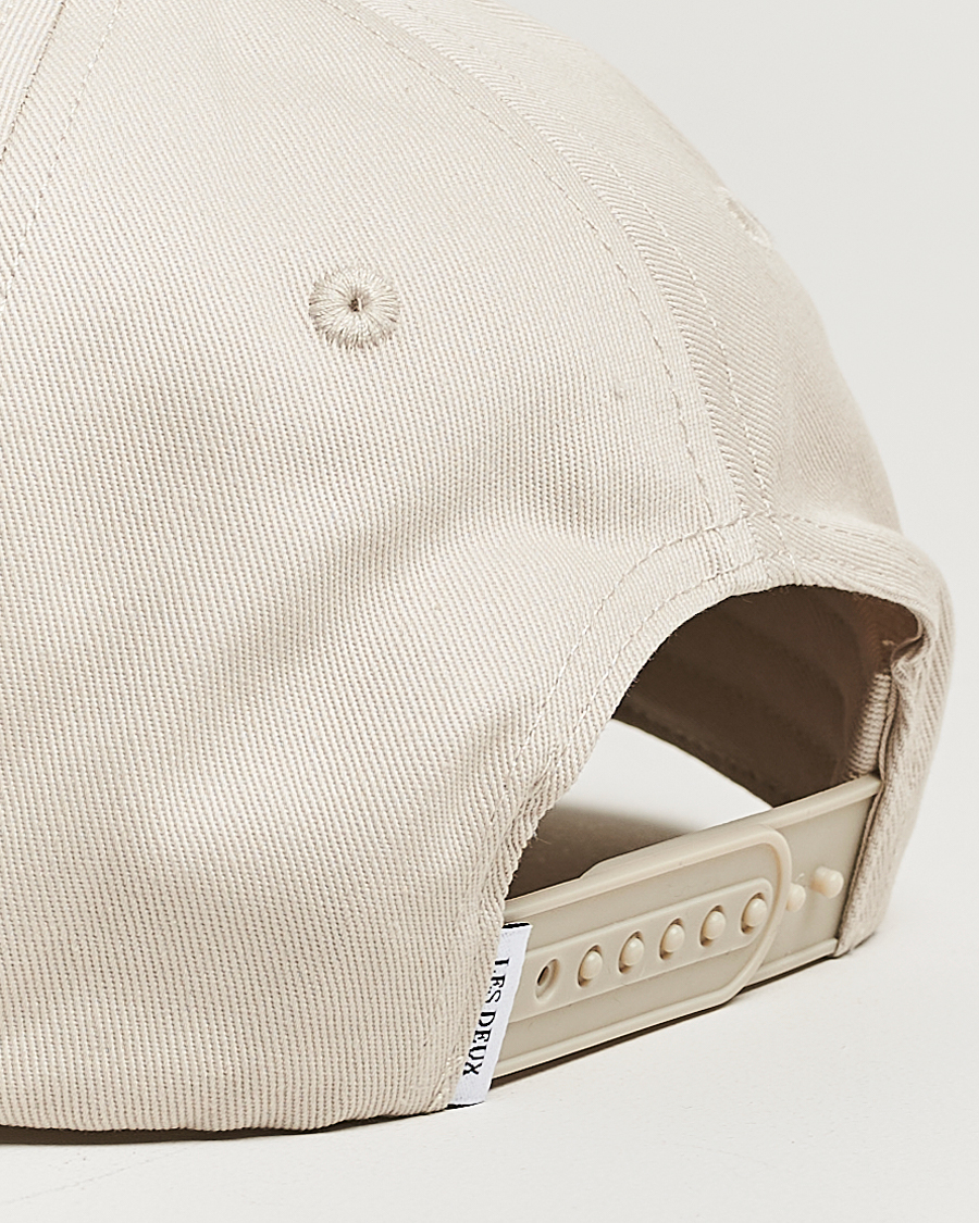 Mies | Les Deux Baseball Cap Contrast Suede II Light Desert Sand | LES DEUX | Baseball Cap Contrast Suede II Light Desert Sand